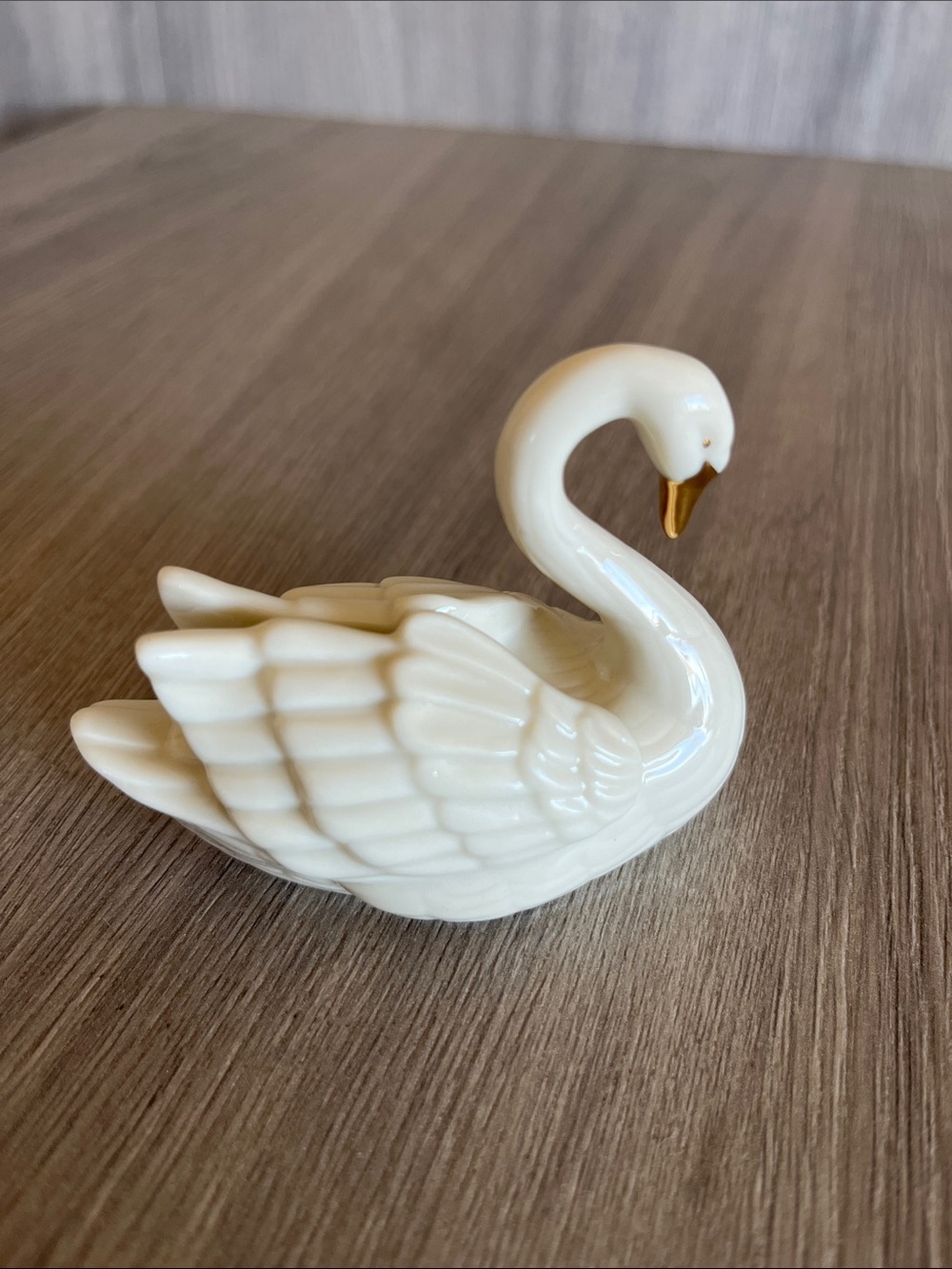 Lenox Porcelain Swan Card Holder - Picture 3 of 7